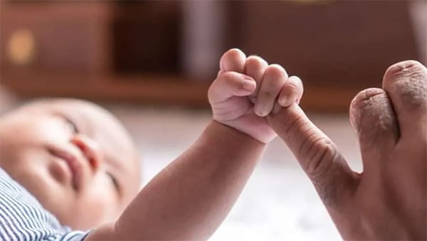 Samsung-Healthcare-2026-SMFM-sonio-hand-baby